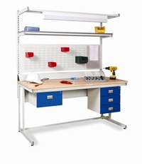 Heavy Duty Workbench with Laminate Worktops: click to enlarge